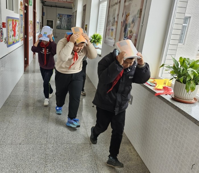 1744703071_4602_68915.jpg 演练2.jpg