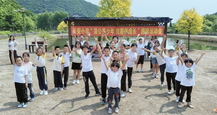 1748757193_0156_63383.jpg d95f07256cecc06b4359dd011ed0faa.jpg