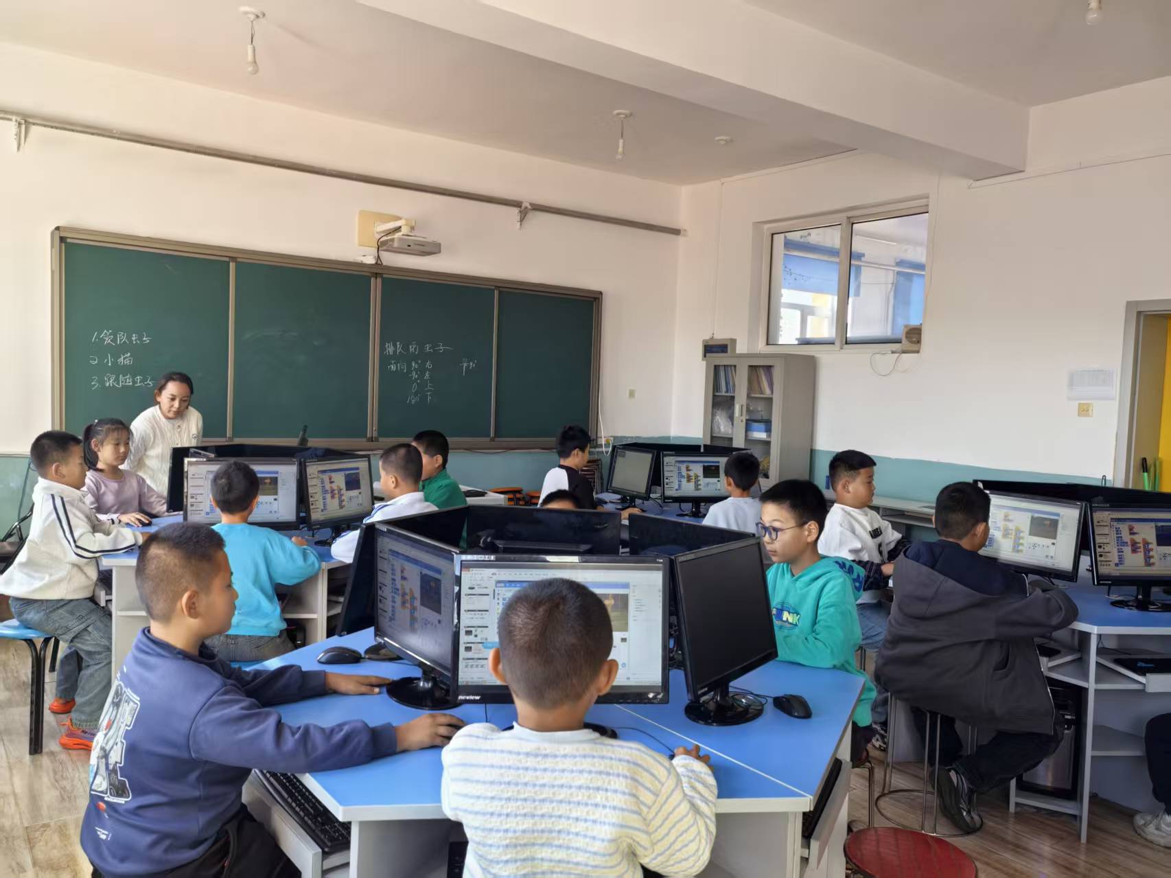 1760141315_3368_67264.jpg 1760141315_3368_67264.jpg