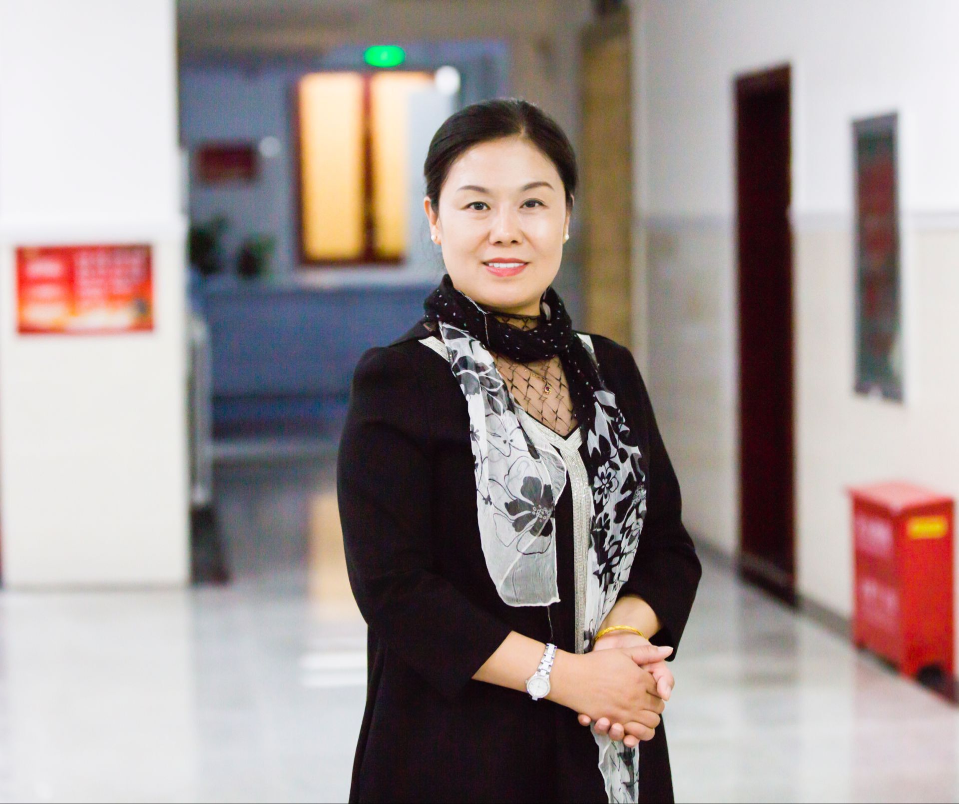 万玉霞,武汉市常青树实验学校校长.