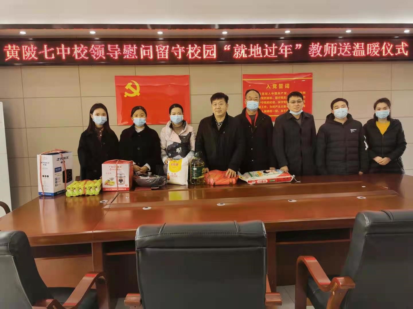 1667896818_044_45693.jpg 1.jpg