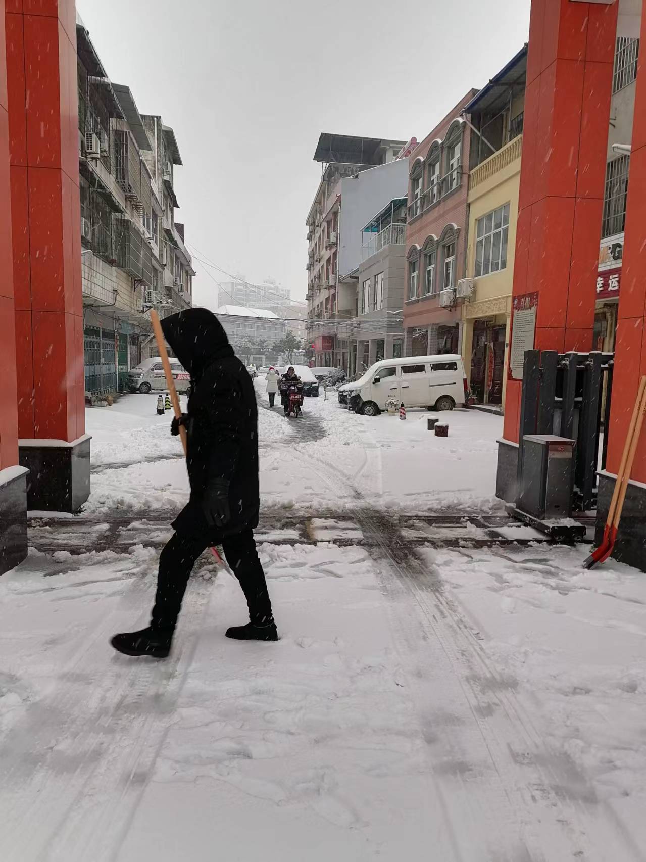 1707050689_1051_29701.jpg 1707050689_1051_29701.jpg