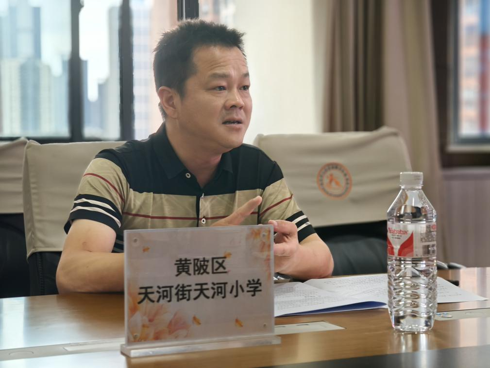 据悉,此次市教育局关于城区优质学校与242所乡村学校结对工作,旨在