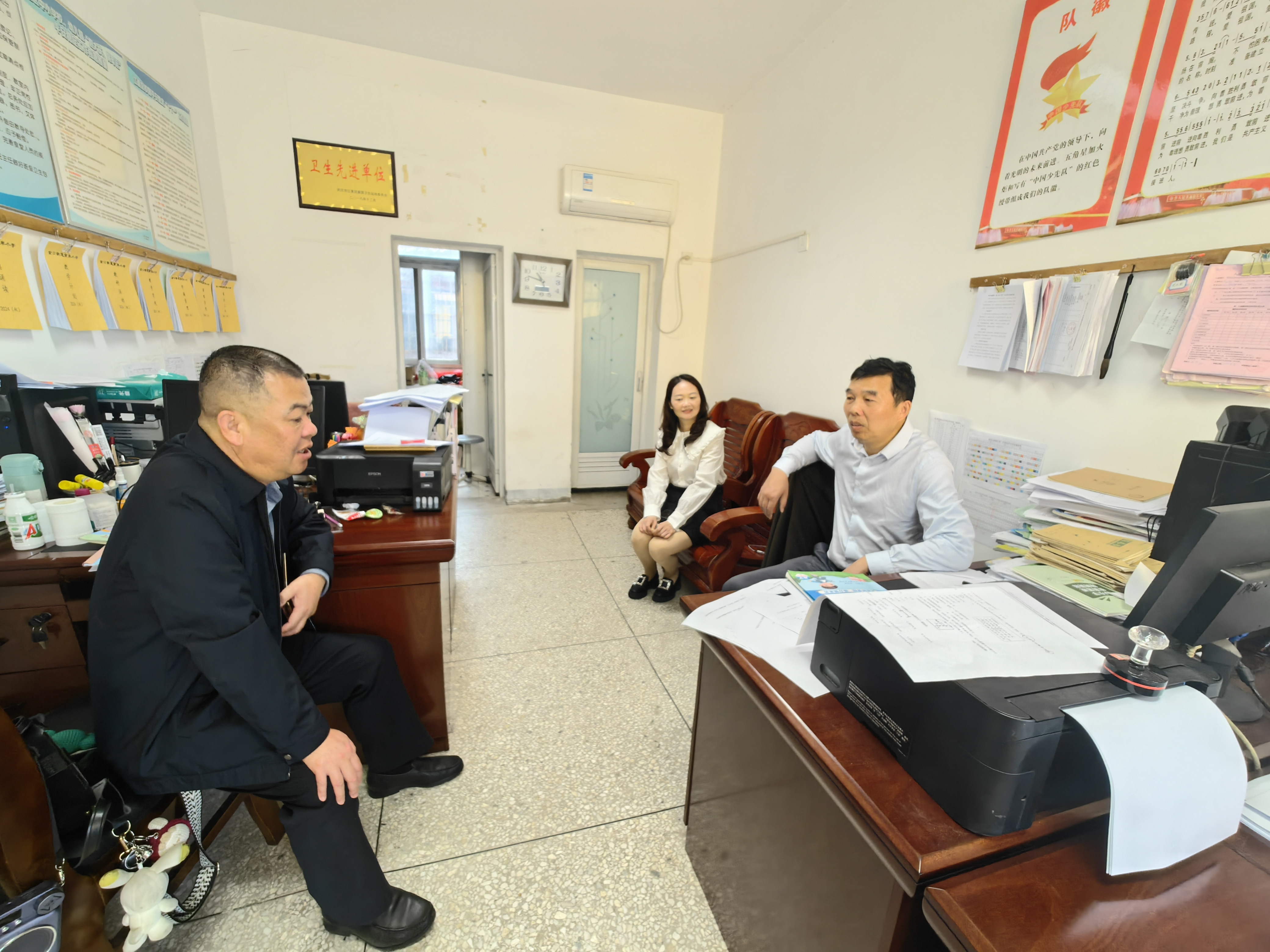 江夏区东湖路学校结对帮扶工作简报(第十二期)