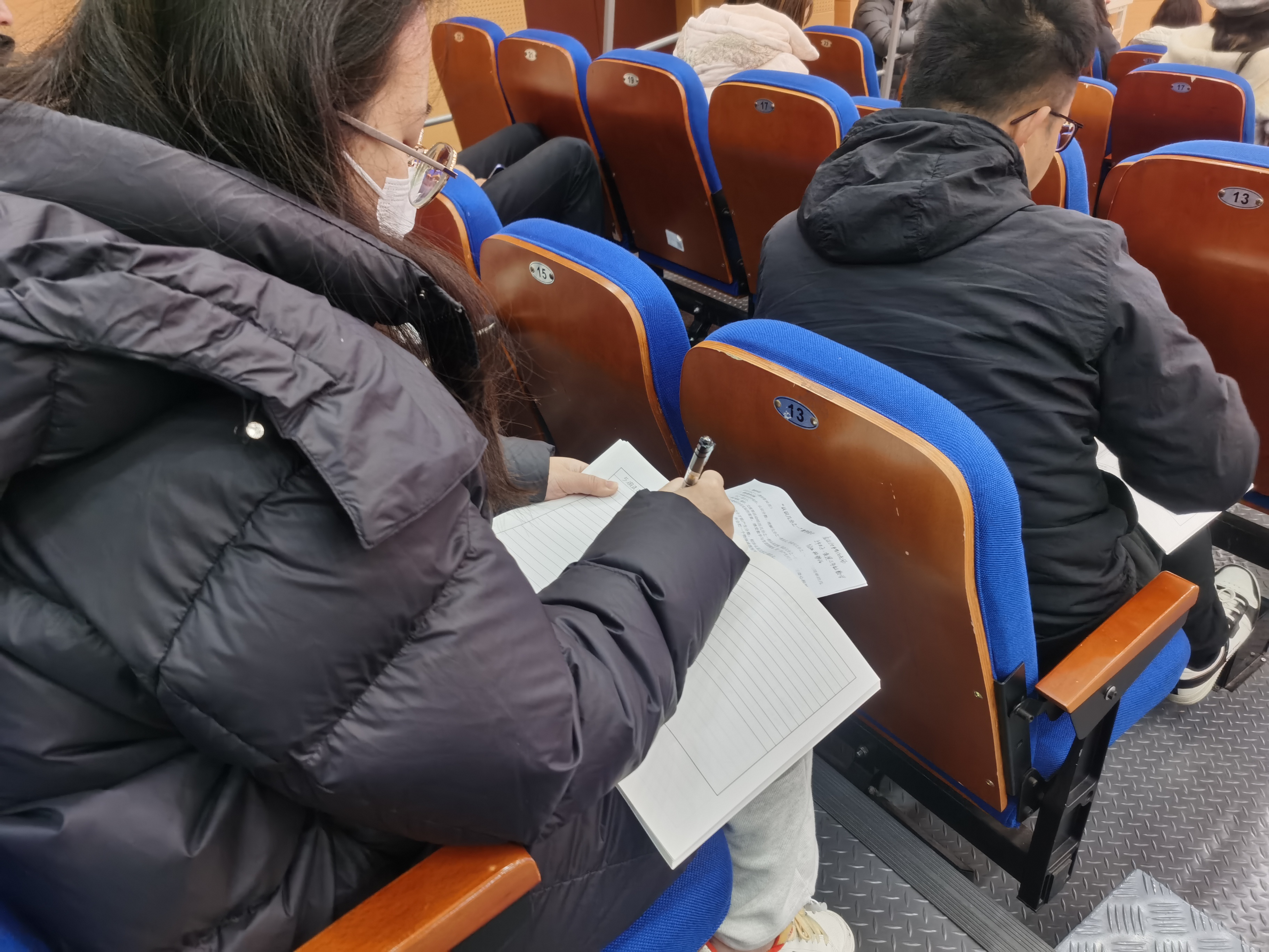 大学政治优学院刷课(大学政治网课老师推荐)