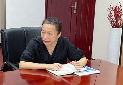 2.汤晓丹校长_副本.jpg