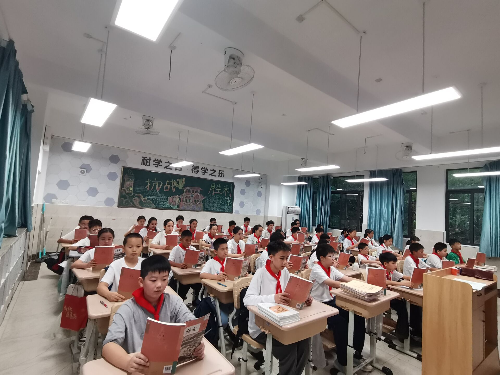 1761639409_6746_84253.png 语文普通话图片1_副本.png