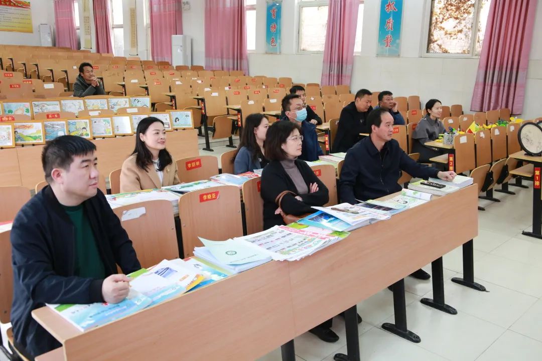 1678934976_347_31419.jpg 15adf74e236605aaf155a8da70b458d5.jpg